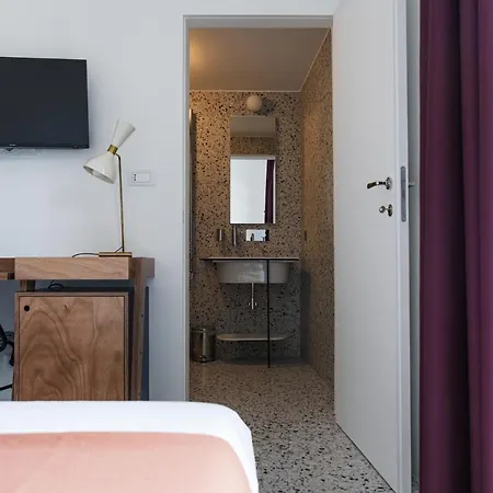 Hotel Dolomiti 3*