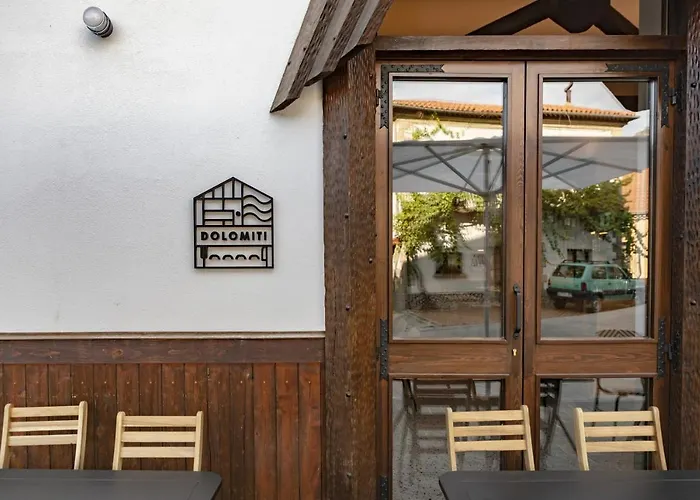 Hotel Dolomiti 3*